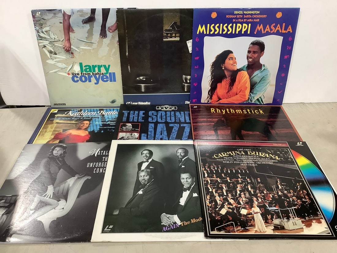 Various laserdiscs(Larry Coryell, Carmina Burana, and more): Various laserdiscs(Larry Coryell, Carmina Burana, and more)