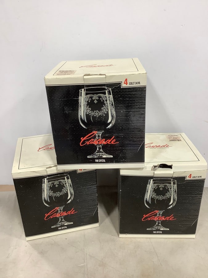 Cascade fine crystal goblets(340mL) (1 of 1)