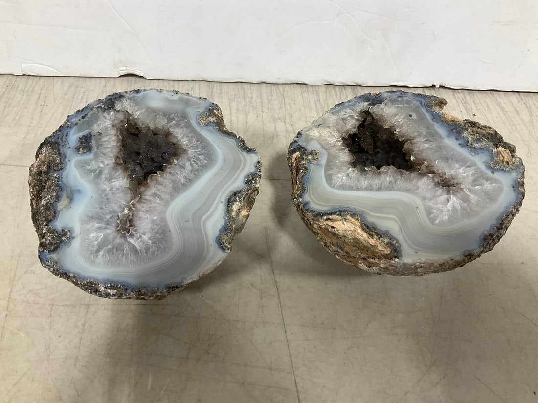 Geodes