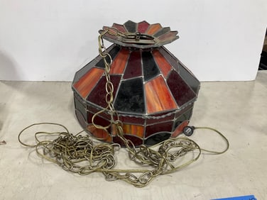 Red Stained glass lamp(11.5in.tall)