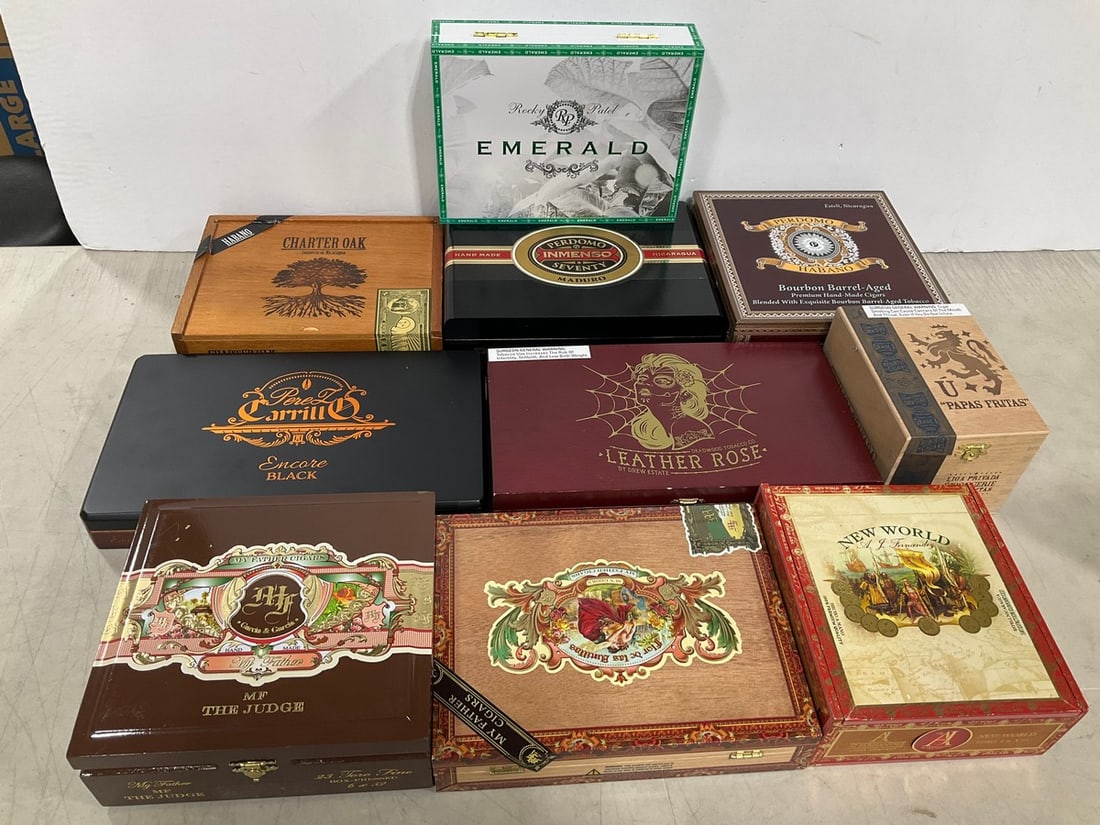Various cigar boxes (1 of 1)