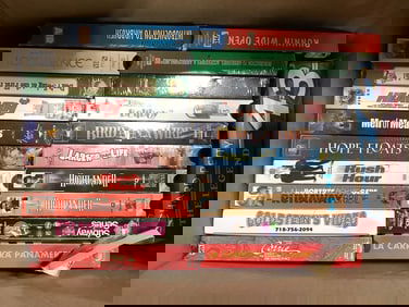 VHS tapes(Hope Floats, Runaway Bride, and more)