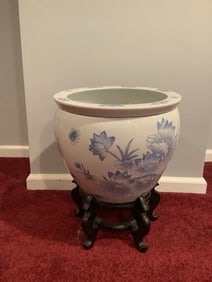 Decorative planter with stand(18in.tall)