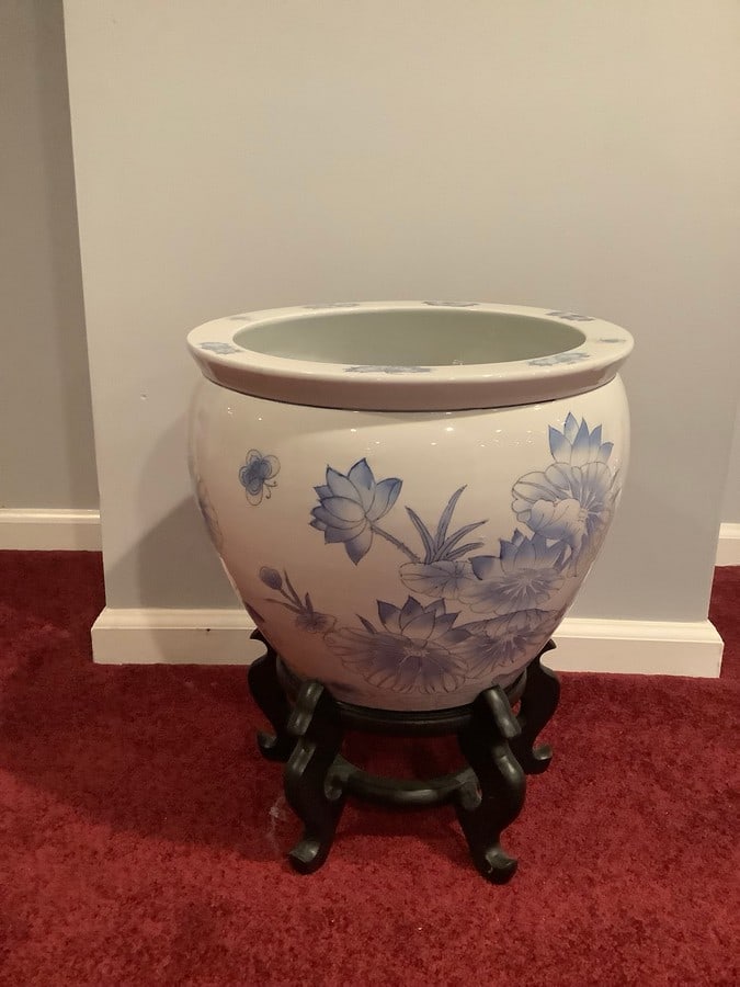 Decorative planter with stand(18in.tall) (1 of 1)