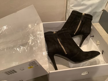 Nine West boots(8.5)