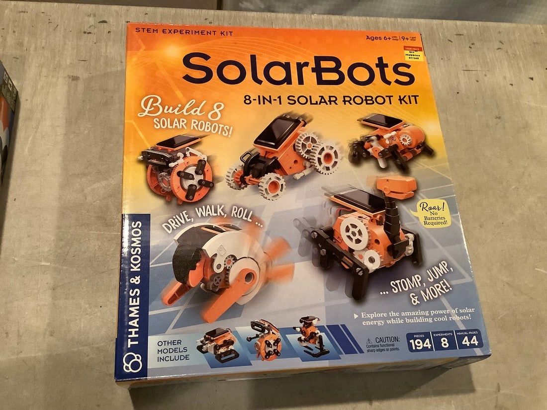 SolarBots robot kit (1 of 1)