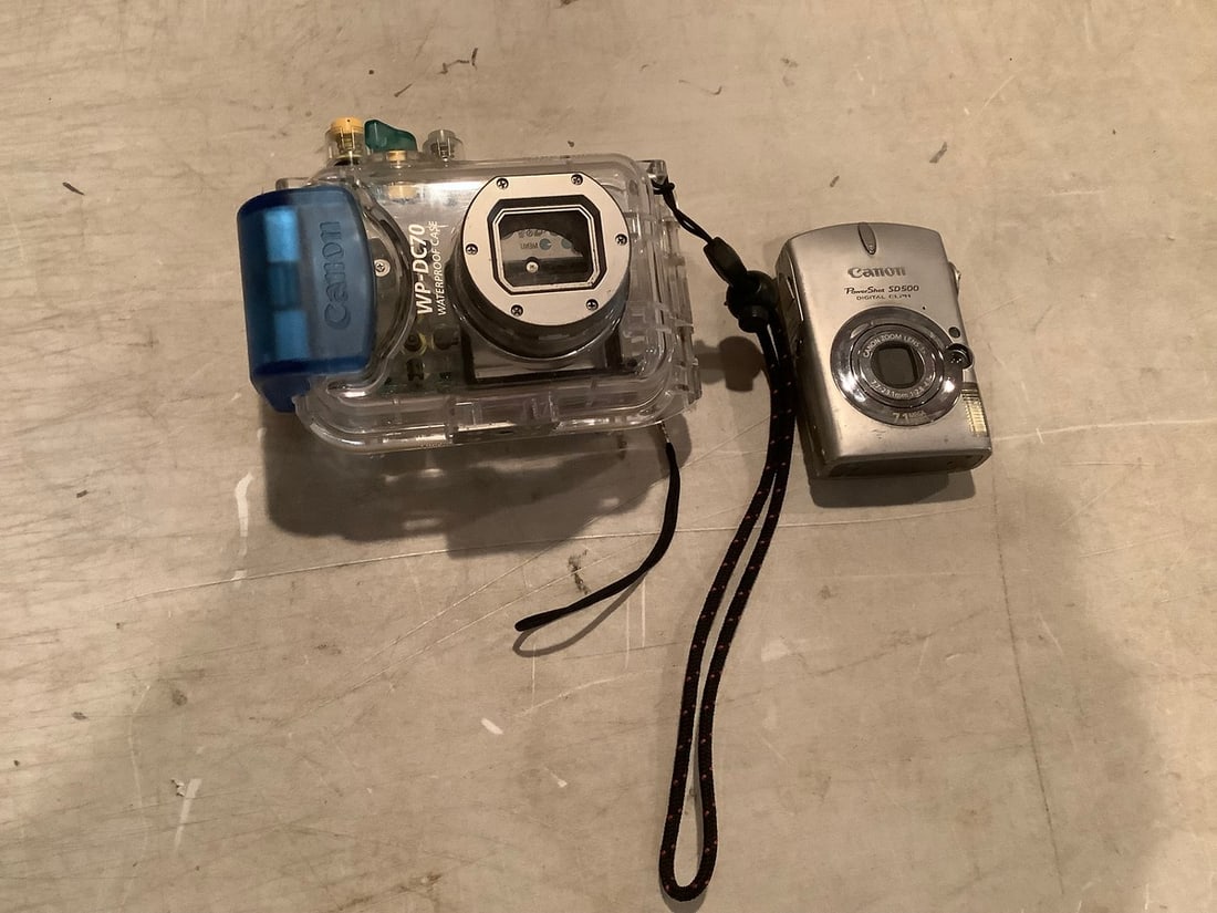 Canon camera and waterproof case: Canon camera and waterproof case