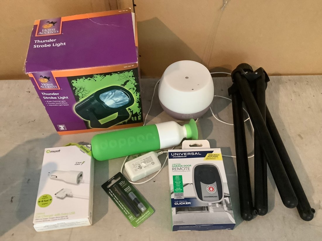 Thunder Strobe Light, Muvit USB car charger, garage door clicker remote, and more (1 of 1)