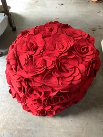 Cushioned rose chair