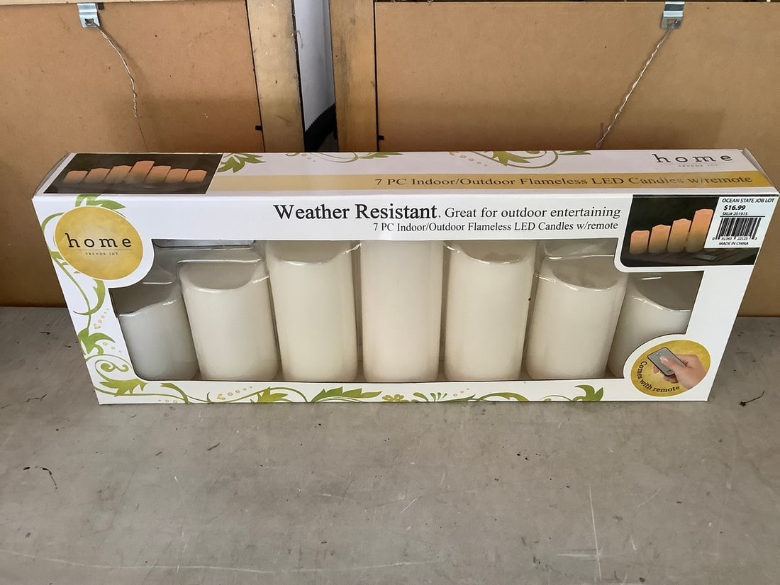 Outdoor/Indoor flameless pillar set(new in box) (1 of 1)