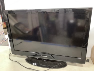 Samsung 32in TV