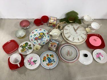 New Haven Clock (3.5in Tall), Plastic/Metal Toy Plates/Cups, and more