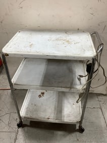Rolling Metal Rack (30inx23inx15.5in)