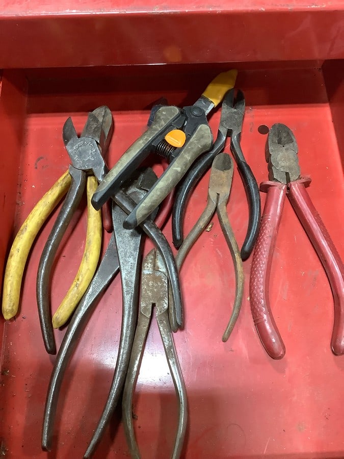 Various Pliers: Various Pliers