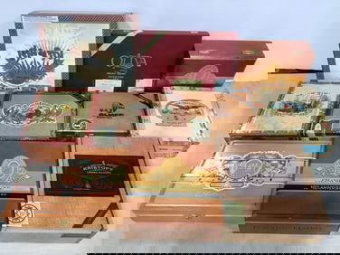 Various cigar boxes