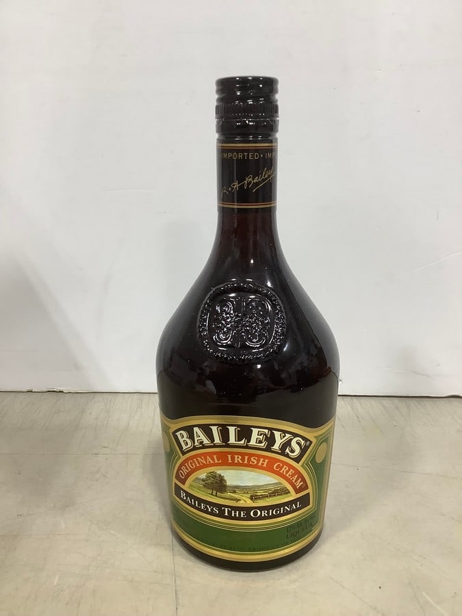 Bailey's original irish cream(17%, 750mL): Bailey's original irish cream(17%, 750mL)