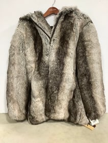 Chincilla fur coat new with tags(Large)
