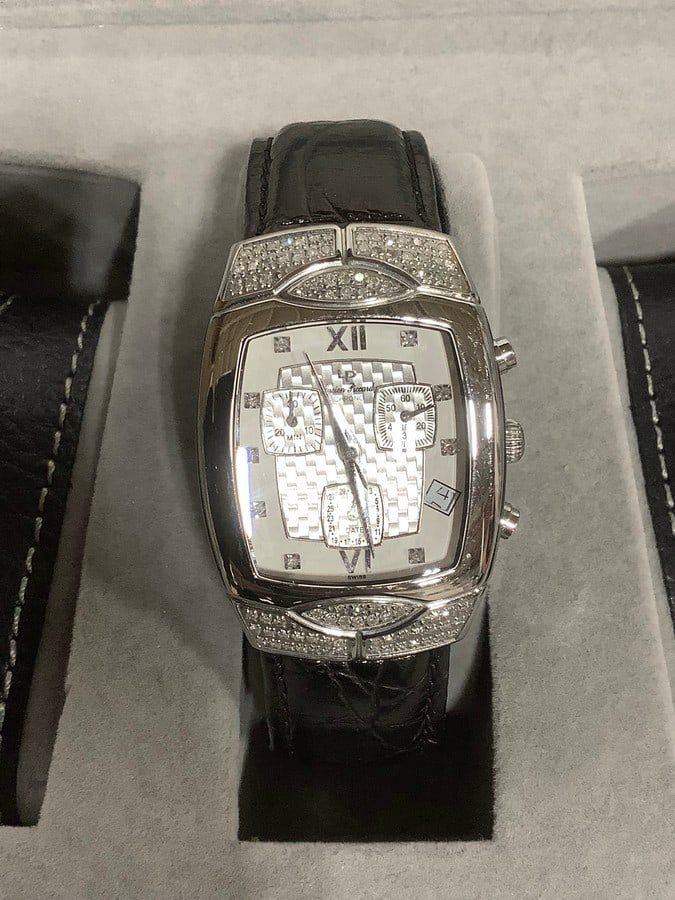 Lucien Piccard sapphire crystal with diamond chip mens watch (1 of 1)