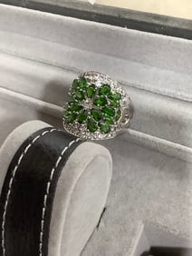 Sterling silver diamond chip with green stone mens ring