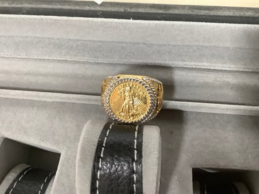 Replaco gold coin mens ring