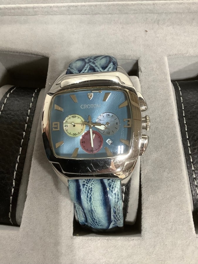 Croton mens Chronomaster watch: Croton mens Chronomaster watch