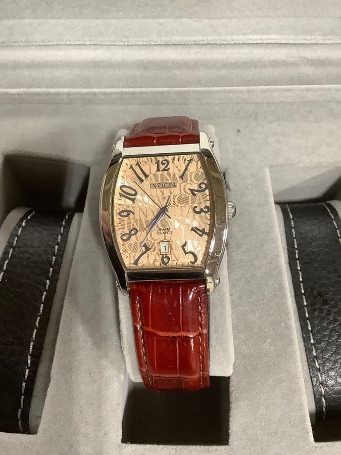 Invicta mens watch: Invicta mens watch