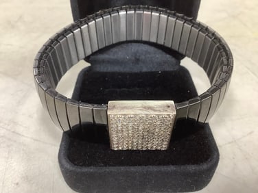 Stainless diamond chips bracelet