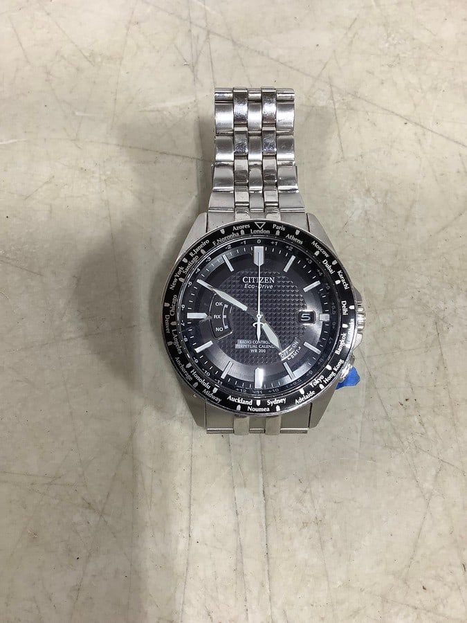 Vintage citizen eco drive watch (1 of 1)