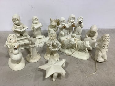Various Snowbabies Ceramics (Tallest - 5.75in)