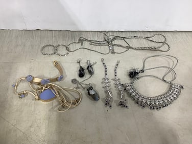 Costume jewelry(necklaces and more)