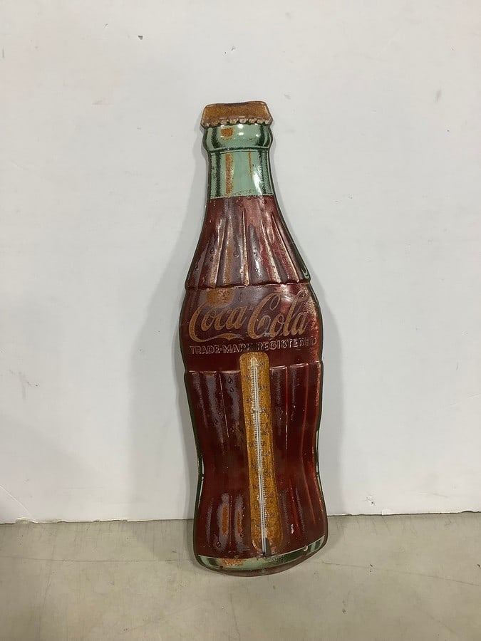 Coca Cola tin wall hanging thermometer(16in.tall) (1 of 1)