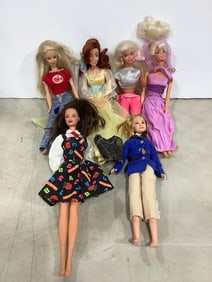 Lot of Barbie dolls