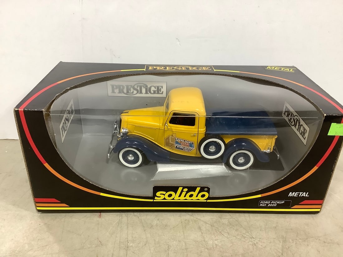 Prestige Metal Diecast - Ford Pickup *new in box*: Prestige Metal Diecast - Ford Pickup *new in box*