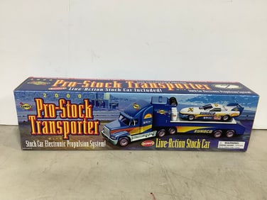 2000 Pro-Stock Transporter Truck *new in box*