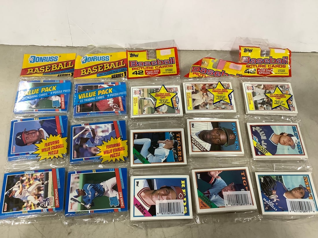 Topps 1980s/1990s Sealed Baseball Cards (1 of 1)