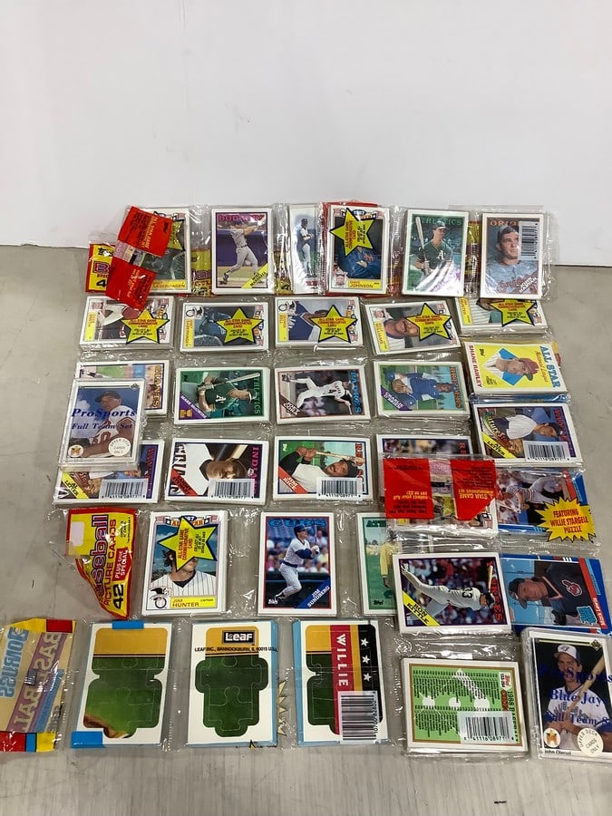 Topps 1980s/1990s Sealed Baseball Cards (1 of 1)