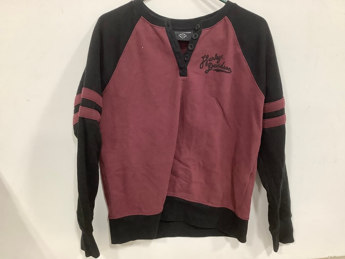 Harley Davidson sweater(Large): Harley Davidson sweater(Large)