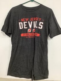 New Jersey Devils tshirt(Large)