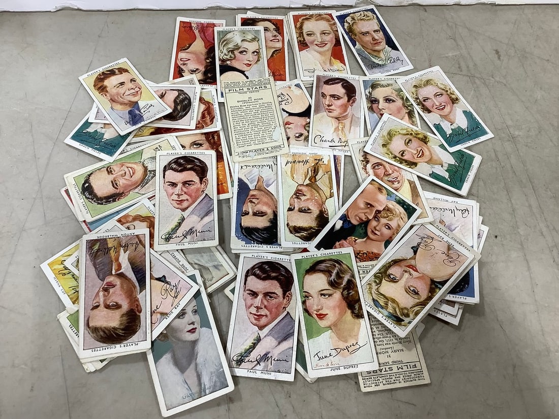 Vintage Cigarette Picture Cards: Vintage Cigarette Picture Cards