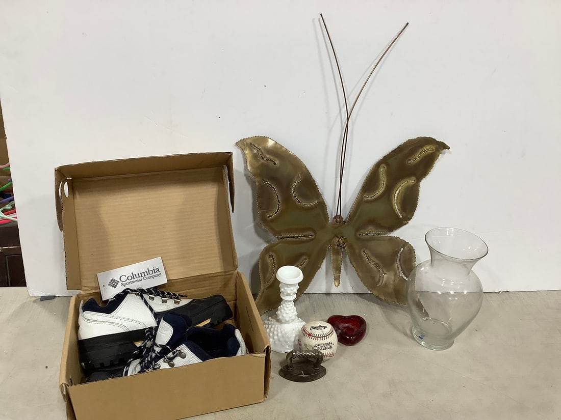 Columbia Sportswear Sneakers (Size: 8), Glass Vase, Butterfly Decor, and more: Columbia Sportswear Sneakers (Size: 8), Glass Vase, Butterfly Decor, and more