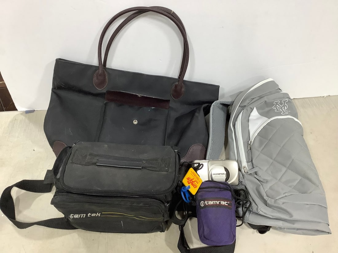 Olympus Camera, NY Bag, and more: Olympus Camera, NY Bag, and more