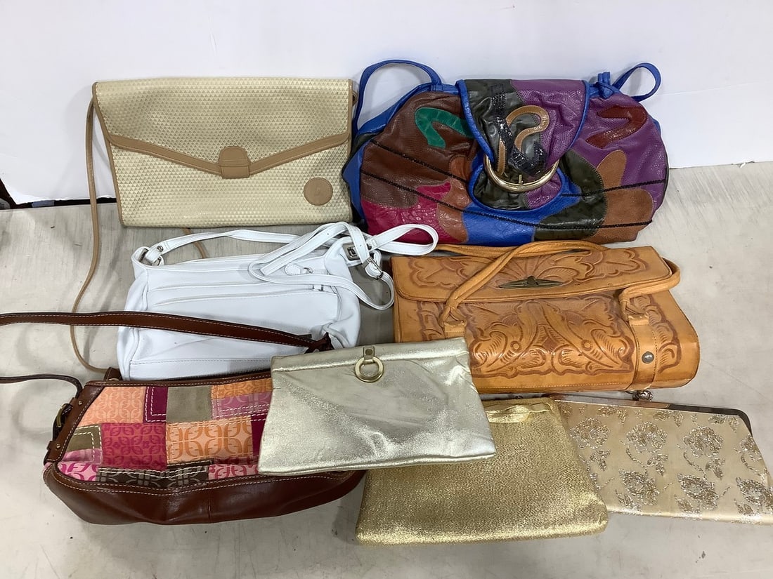 Various Handbags (1 of 1)
