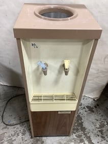 Temprite Water Cooler (37in Tall)