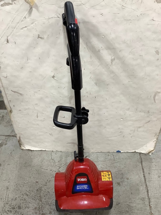 Toro Power Shovel (1 of 1)