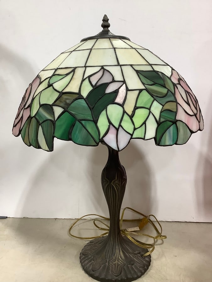 Stained Glass Table Lamp(22in.tall): Stained Glass Table Lamp(22in.tall)
