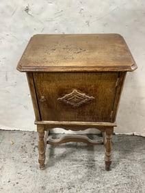 Wooden cabinet(15in.x11in.x26in.)