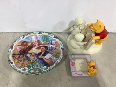 Knowles musical plate, Snowbabies, Winnie the Pooh statue(5.5in.tall), and more