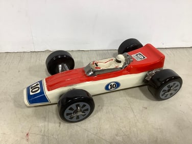 Vintage 1970 Ezra Brooks Heritage Indy Car Decanter decorated with pure platinum