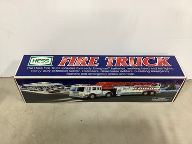 HESS firetruck(new in box)