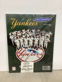 1993 Official Yankees Yearbook